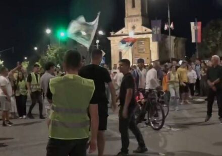 studenti biciklisti stigli u Gornji Milanovac