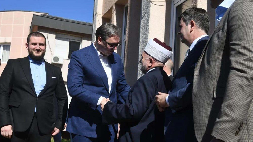 Umesto histerije Vučić odabrao racionalne odluke: Ima li njegova briga o Bošnjacima veze sa izborima? 10