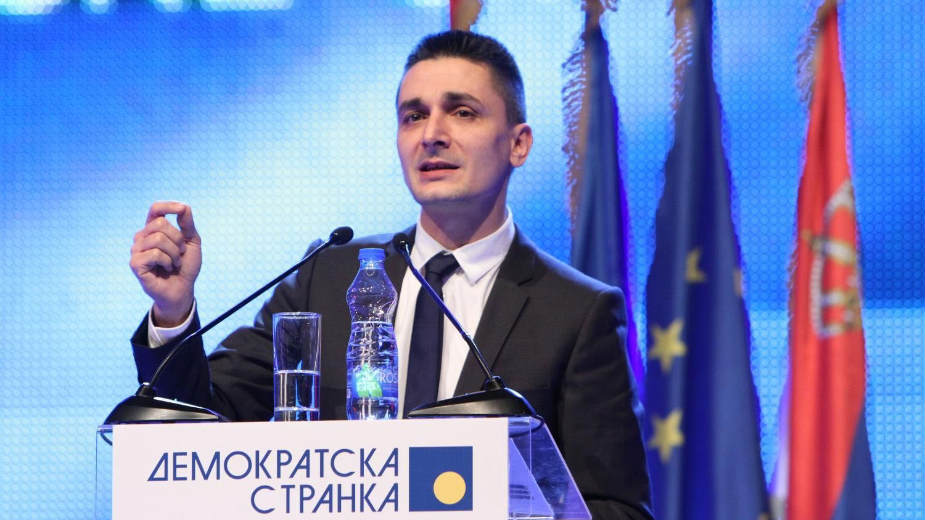 Zašto Vučić nije odmah tražio ostavku Šapića? 2