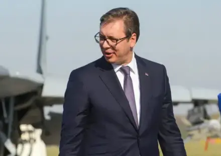 Zašto je Vučić baš sada odlučio da postane "običan čovek"? 1