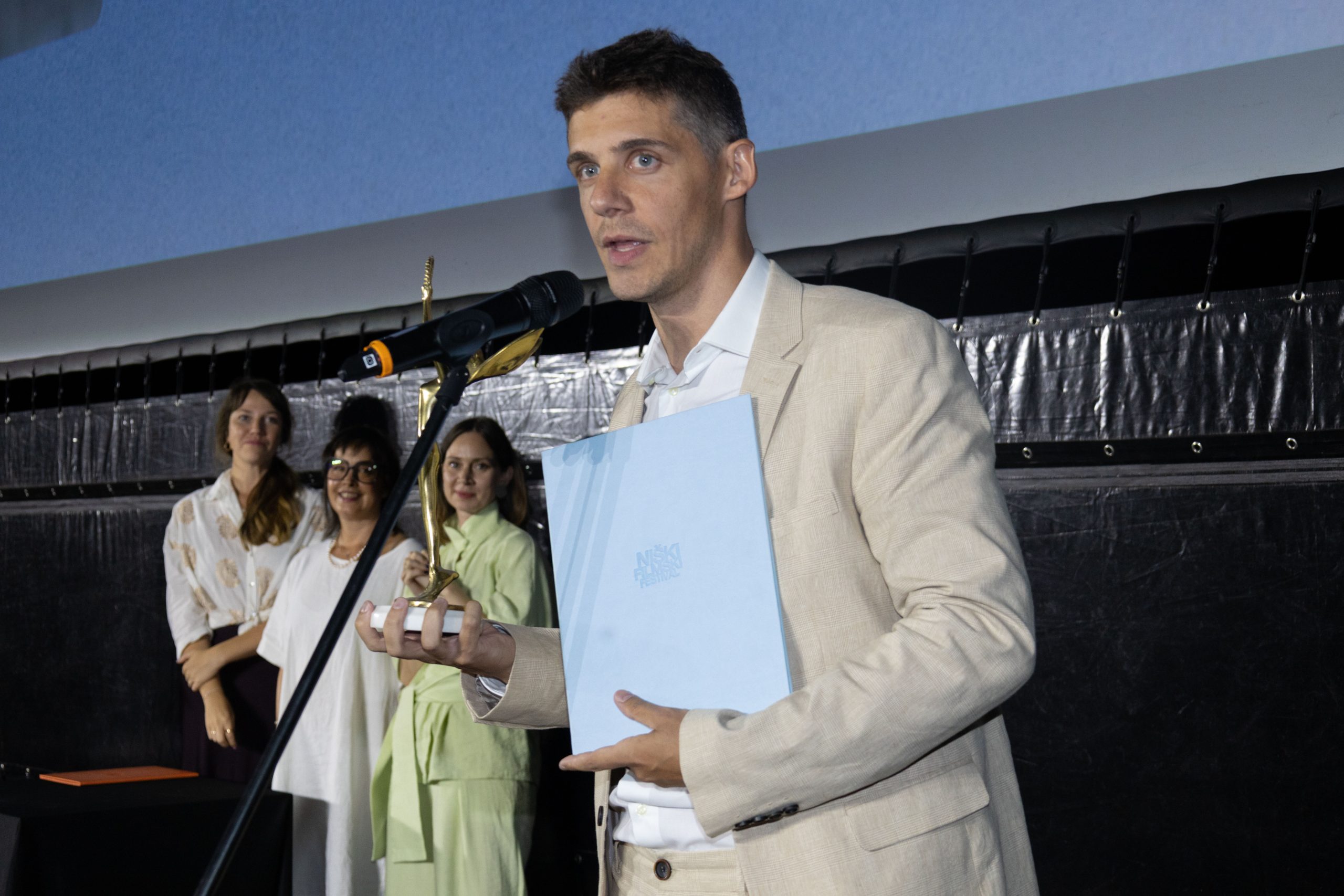 Završen Filmski festival u Nišu: Vučiću Peroviću Grand Prix, Jovana Stojiljković i Andrija Kuzmanović najbolji glumci (FOTO) 2
