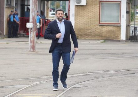 "Ženu nisam udario": Šapić o tvrdnji da je napao odbornicu pokreta Kreni-Promeni 1