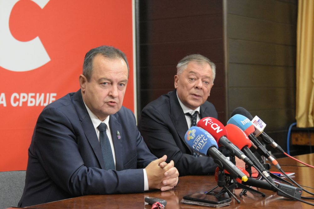 INTERVJU Novica Tončev: Možemo politički da se ne slažemo, ali postoji granica koja ne sme da se pređe 4 INTERVJU Novica Tončev: Možemo politički da se ne slažemo, ali postoji granica koja ne sme da se pređe 4