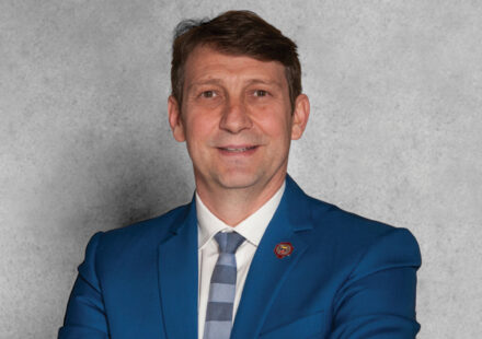 Profesor i gospodin: Ko je Vladan Kuzmanović, učesnik TV debate o korupciji, o čijim izjavama bruje društvene mreže? 1