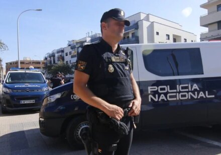 Propao pod i otpao plafon u jednom baru u Španiji, povređeno 12 osoba 1
