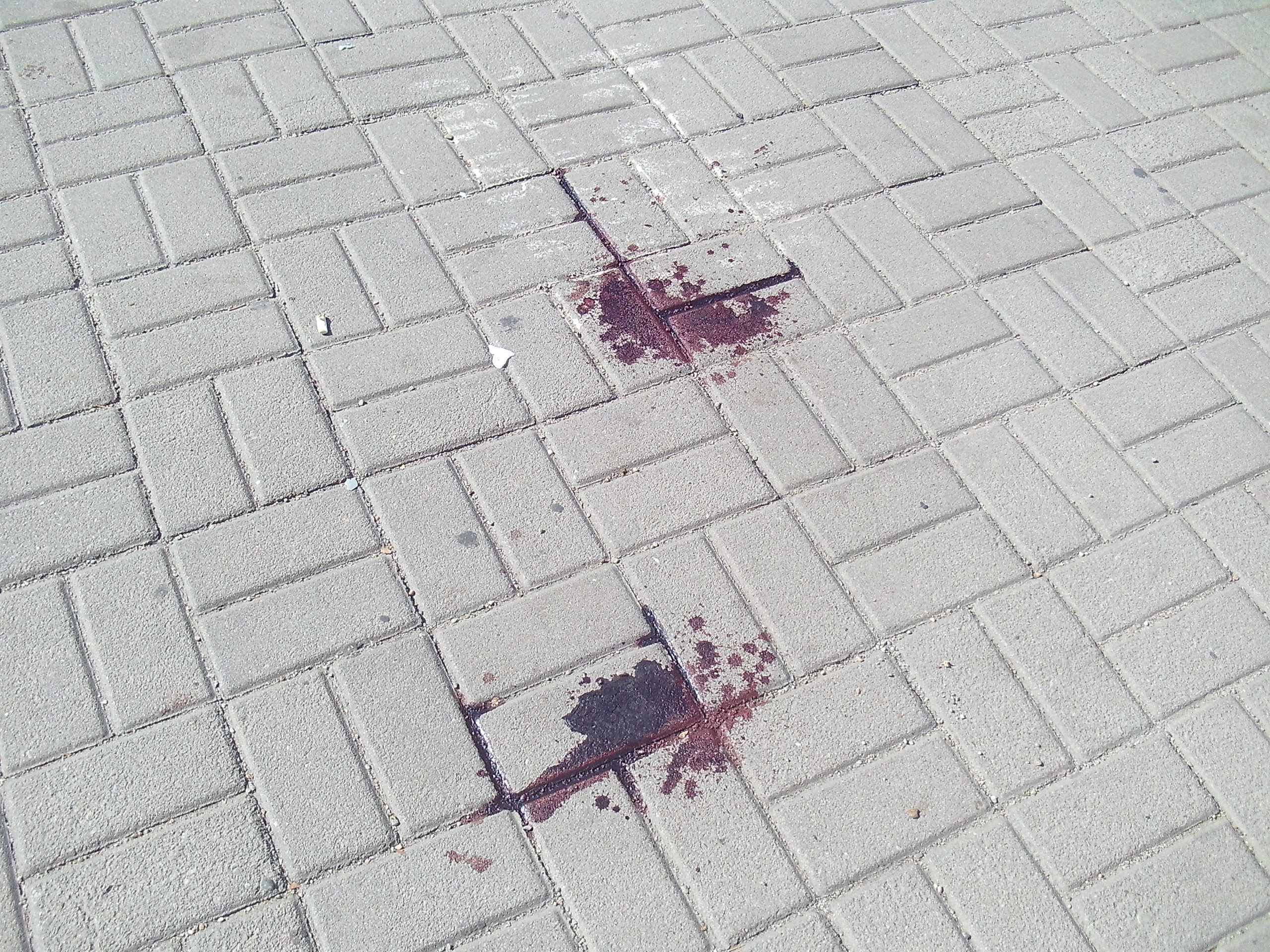 NA LICU MESTA Život u Ukrajini: Pucnjava, eksplozije, visoki plamenovi i grlo koje peče od dima 3 NA LICU MESTA Život u Ukrajini: Pucnjava, eksplozije, visoki plamenovi i grlo koje peče od dima 3