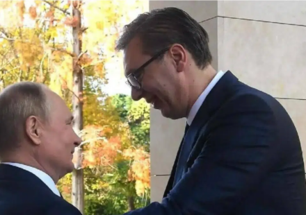 Vučić čestitao Putinu rođendan: Kako se potpisao? 1