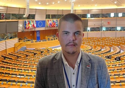 Sin bivšeg premijera Marko Živković priveden u Nišu: Oglasio se i Zoran Živković 1