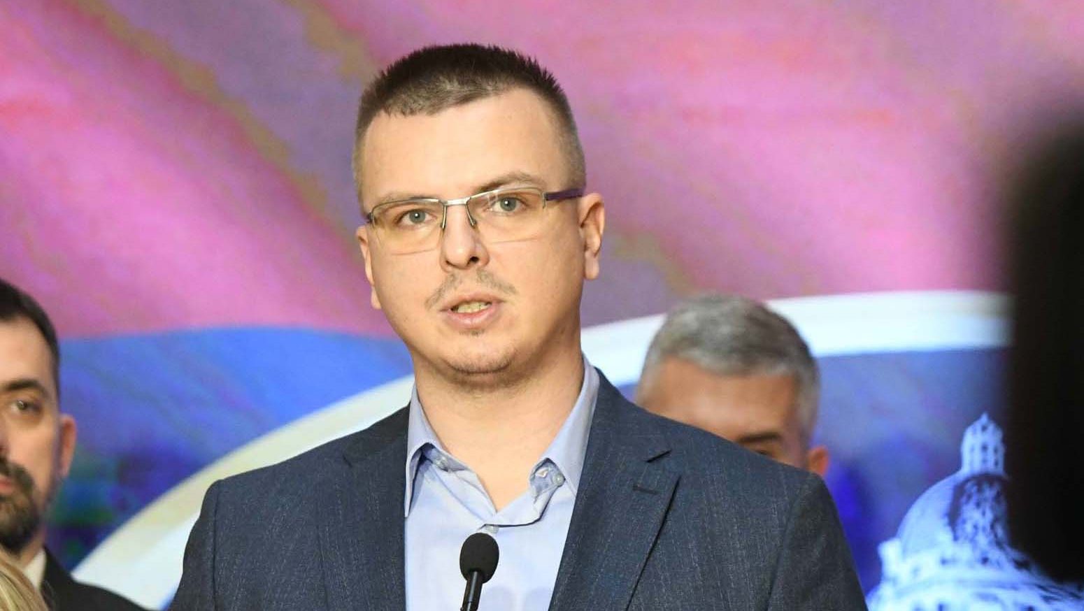 Nije dovoljno održati skup i izgovoriti da vlast treba promeniti: Sagovornici Danasa o porukama Momčila Trajkovića 4