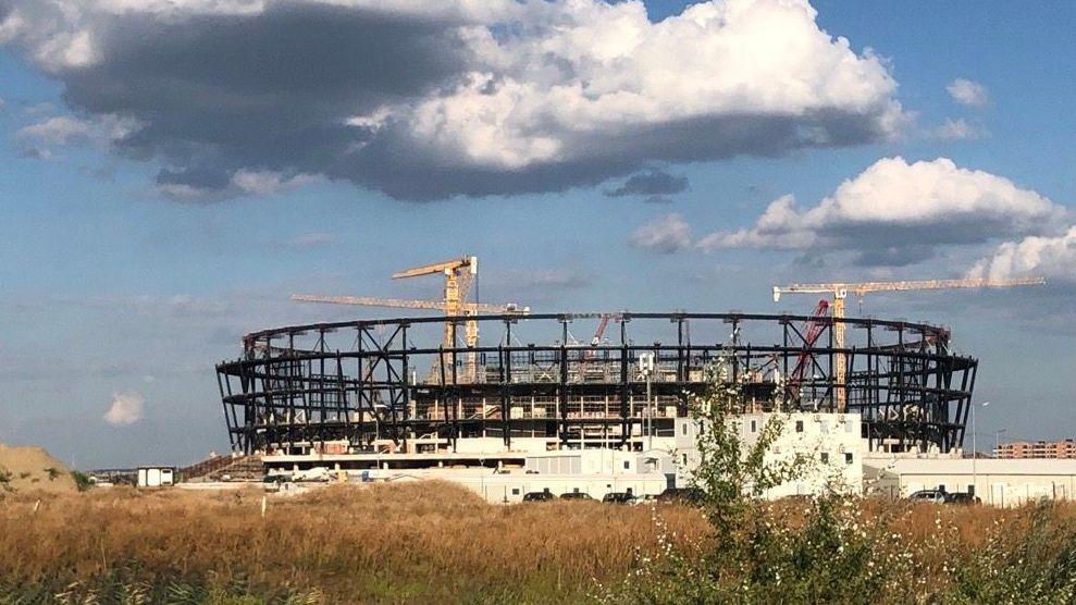 nacionalni fudbalski stadion u surčinu