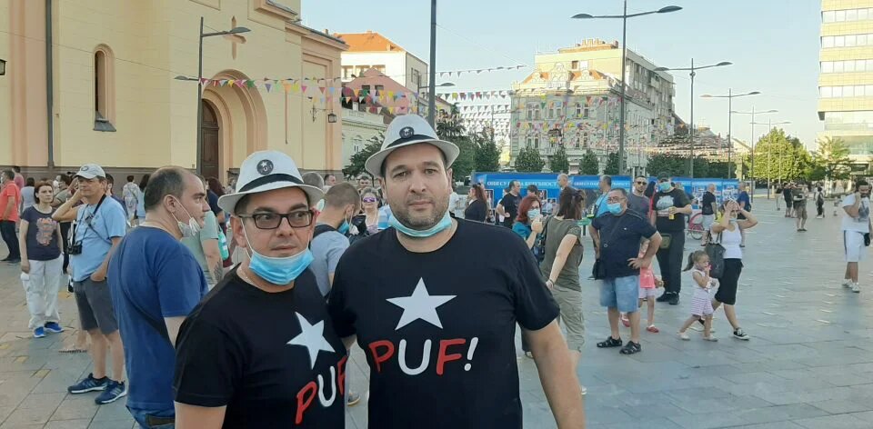 PUF: Tokom skupa SNS u Zrenjaninu policija blokirala slobodu kretanja, privela dvojicu aktivista 1