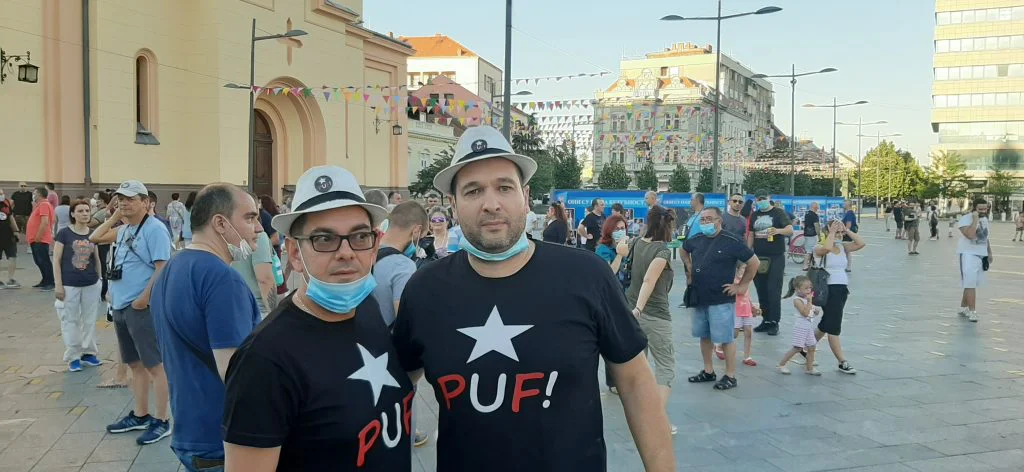 PUF: Tokom skupa SNS u Zrenjaninu policija blokirala slobodu kretanja, privela dvojicu aktivista 1