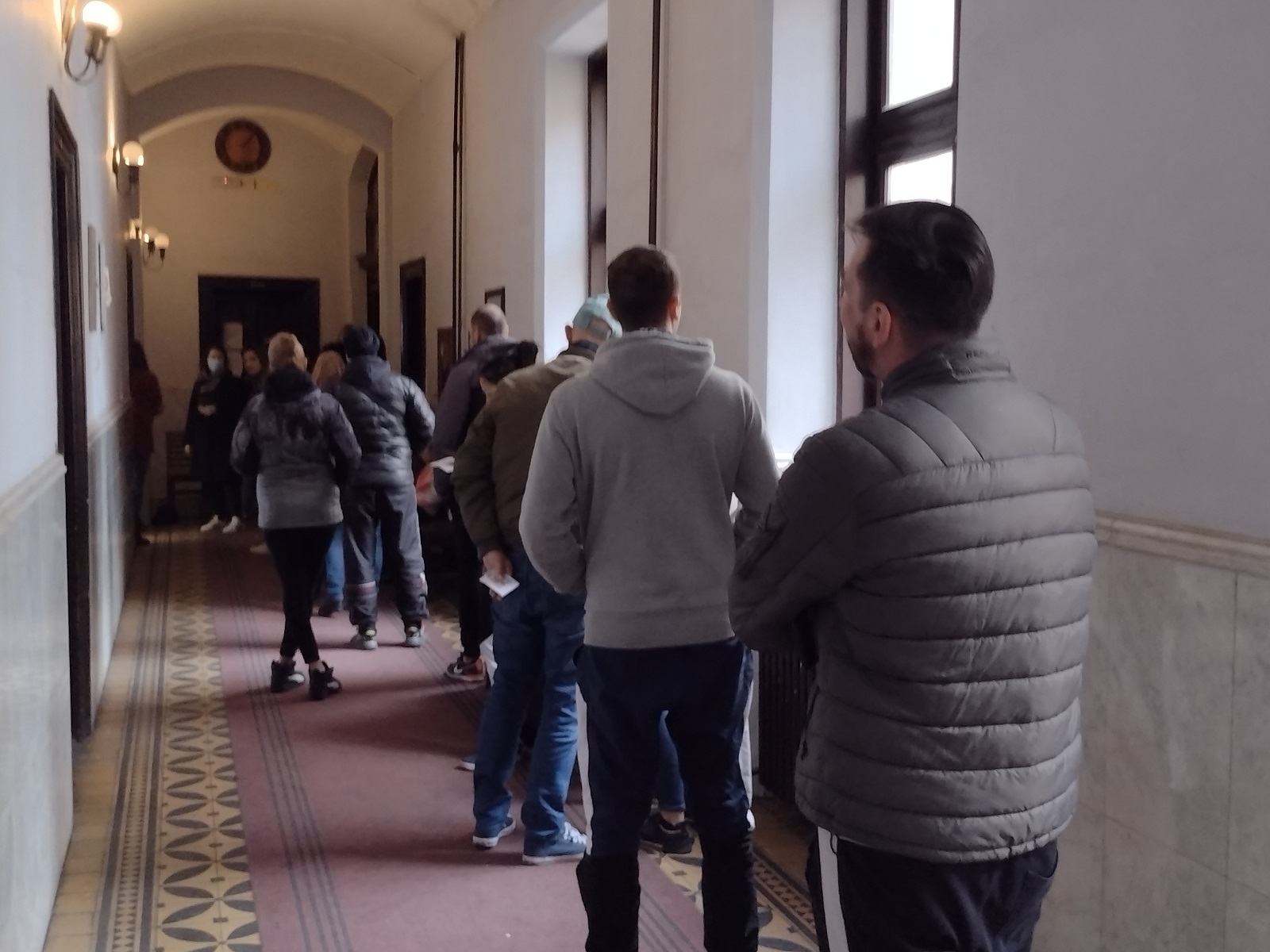 Ne glasaju više u Starom sudu, ali i još ponegde: Koja biračka mesta u Kragujevcu su promenjena, zbog čega i gde? (FOTO) 5