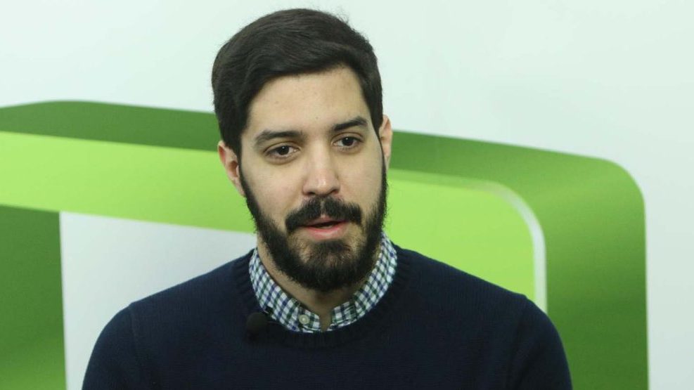 "Neoliberalni kapitalizam dostigao vrhunac, ovo je klasna borba na život i smrt": Sagovornici o nasilnim protestima u Evropi 3 "Neoliberalni kapitalizam dostigao vrhunac, ovo je klasna borba na život i smrt": Sagovornici o nasilnim protestima u Evropi 3