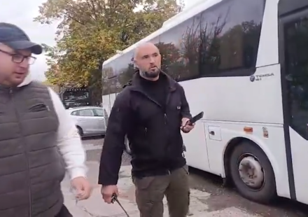 ANEM: Novinari Glasa Zaječara i Nova S sprečeni da izveštavaju sa skupa SNS 1