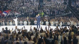 Arhiv javnih skupovao izneo procenu koliko je ljudi bilo na predizbornom mitingu liste "Aleksandar Vučić – Ujedinjena Srbija" 3