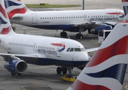 Avion na liniji London-Čikago naglo izgubio visinu za 8.200 metara 1
