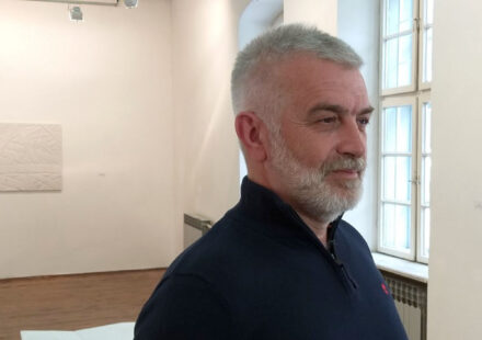 Goran Čpajak, autor spornog rešenja spomenika žrtvama pada nadstrešnice, novi direktor KCB-a? 1