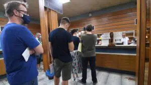Ispostava NSZ u Surčinu ne radi zbog havarije na vodovodnoj cevi 1