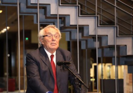 Milisav Savić: Puca praskozorje slobode, i nadam se da predstoji "čistka" i u književnosti - od sluganjera, mediokriteta i netalentovanih propagandista režima 1