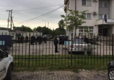 Kosovo: Grupa Srba ostaje u pritvoru 1