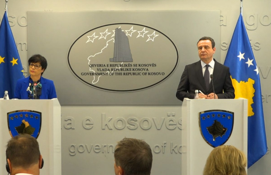 Kos: Izmena kosovskog Zakona o specijalizovanim većima je veoma neprihvatljiva 10