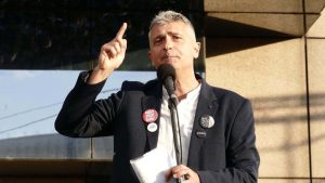 Na jednoj strani Ilija Srdanović, na drugoj Nikola Selaković: Dva skupa u Bačkoj Palanci 1