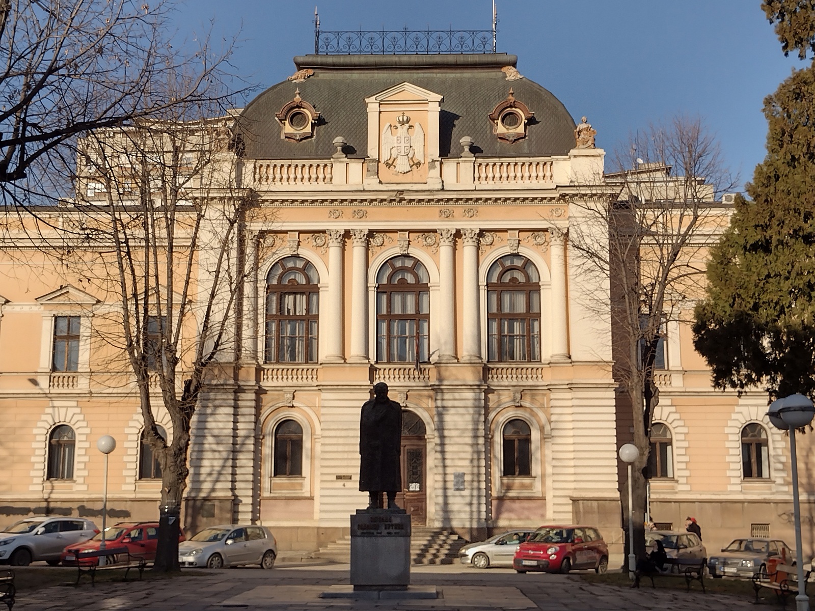 Ne glasaju više u Starom sudu, ali i još ponegde: Koja biračka mesta u Kragujevcu su promenjena, zbog čega i gde? (FOTO) 2