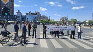 Novosađani 100. blokadom raskrsnica odali poštu stradalima u padu nadstrešnice 7