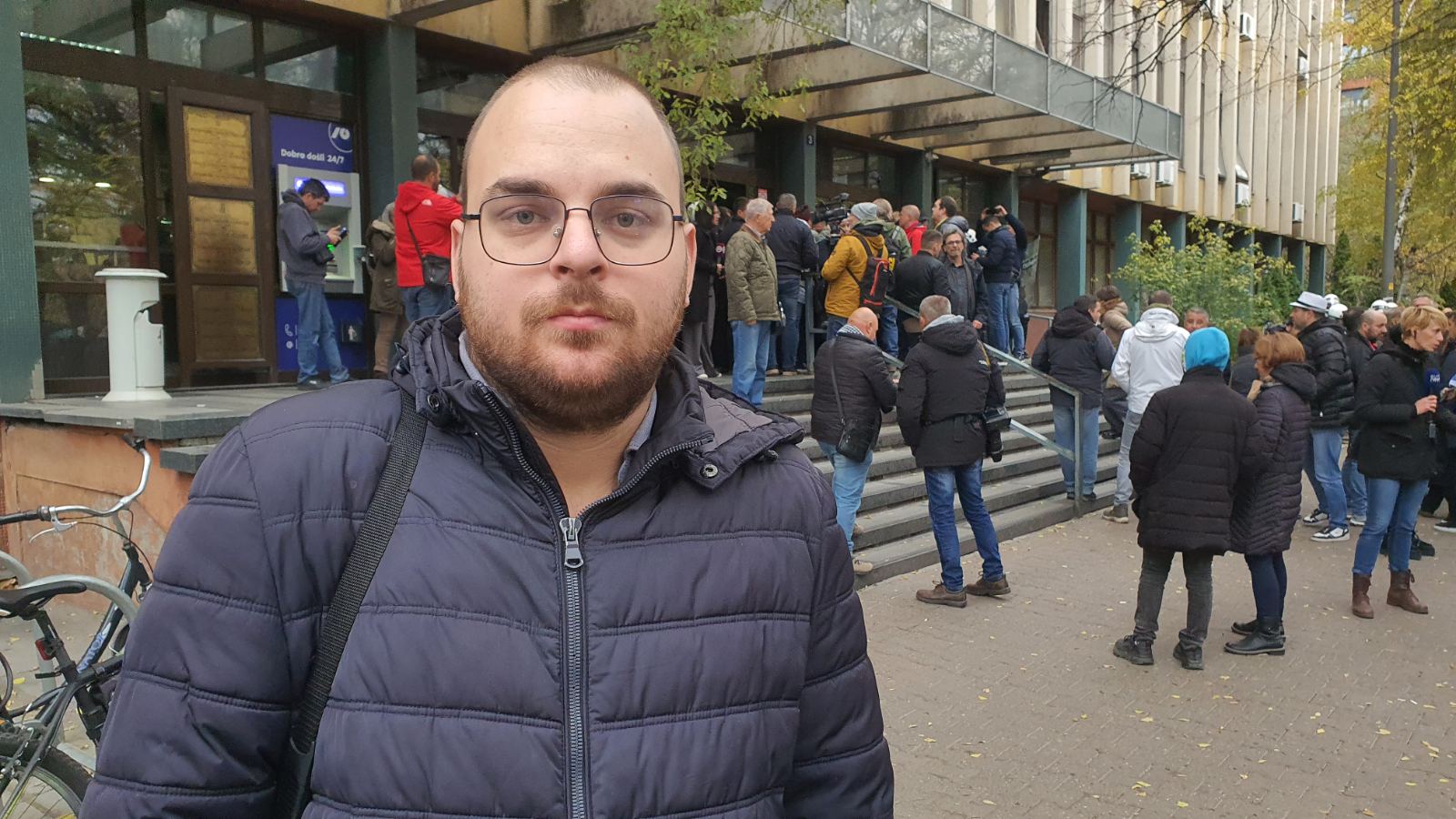 Novosadski aktivisti i dalje čekaju pomilovanja: "Sastanak se završava tako što kažem da neću ni ići na protest" 3 Novosadski aktivisti i dalje čekaju pomilovanja: "Sastanak se završava tako što kažem da neću ni ići na protest" 3