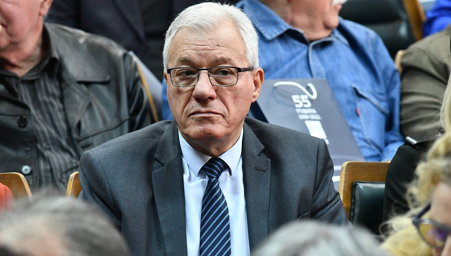 "Oluja", hormonske terapije za decu i zastrašivanje birača: Šta je sve sporno u novom spotu SNS-a? 2 Rade Veljanovski