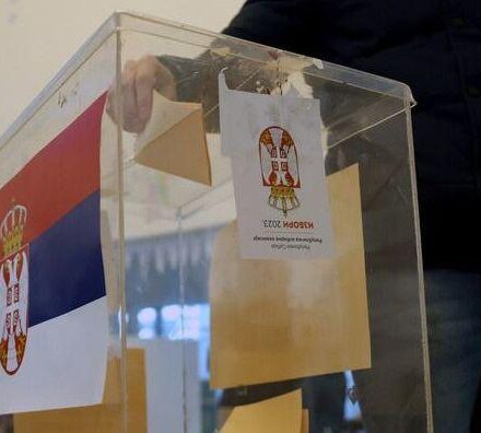 Kutija sa glasačkim listićima