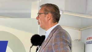 Sa koliko glasova razlike Vučić želi da pobedi na izborima? 1