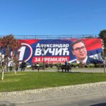 Na zidinama Niške tvrđave veliki poster sa likom Aleksandra Vučića