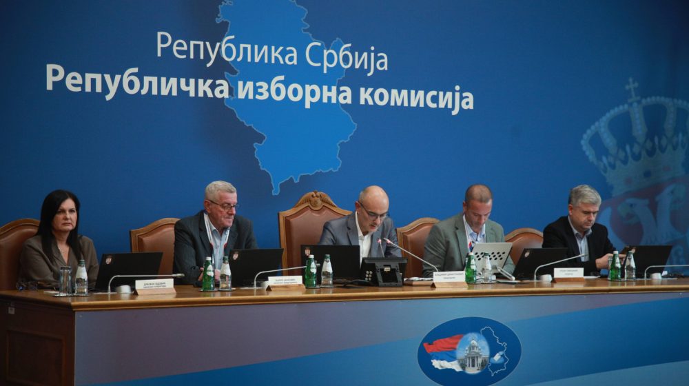 Član RIK: Rešeno više od 70.000 prijava za glasanje u inostranstvu 7
