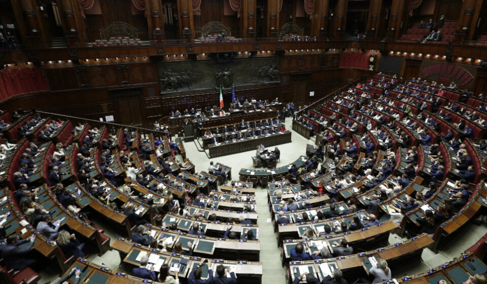 U italijanskom parlamentu kreće rasprava o zakonu o antisemitizmu koji je izazvao podele 1