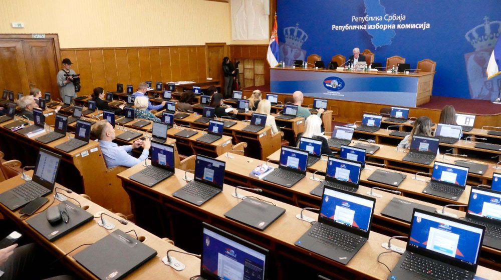 RIK odbio prigovor birača o nepristupačnosti biračkih mesta u inostranstvu 10