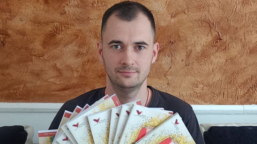 INTERVJU Dejan Jovanović iz Romskog akademskog kruga: "Prvi izbori bez romskih partija, pokrenuli smo kampanju protiv kupovine glasova" 9