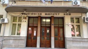 Zaposleni na Filozofskom fakultetu u Nišu sutra protestuju ispred Ministarstva prosvete 1