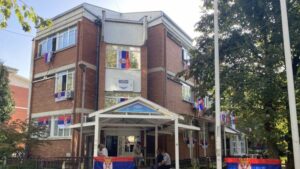 "Kada univerzitetski profesori postanu državni neprijatelji": Na tribini u niškoj opštini Medijana i rektor UB Vladan Đokić 1